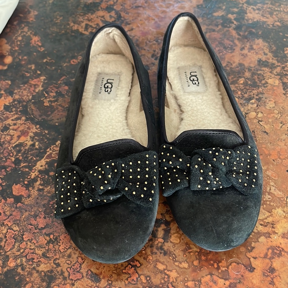UGG FUR LINED FLATS